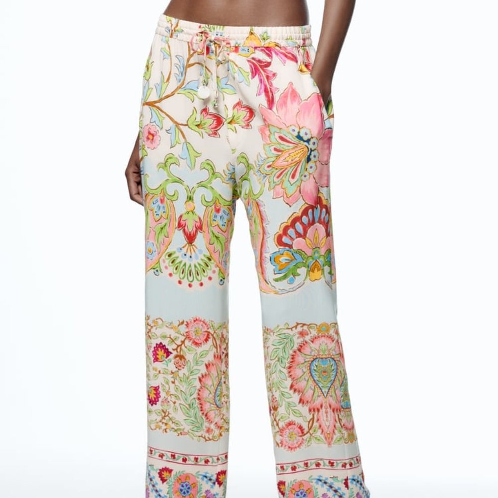 ZARA | Spring/Summer Pants - Picture 3 of 8